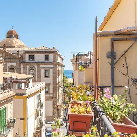 Santa Teresa With Terrace By Wonderful Italy Apartment Palermo